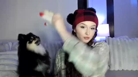 Snapshot of amberkinsley chatting on December 2, 7:10 am amberkinsley online show from December 2, 7:10 am