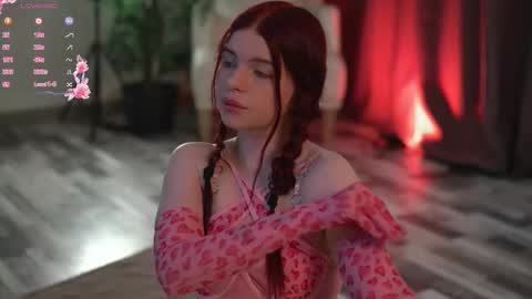 Amber online show from February 25, 6:39 pm