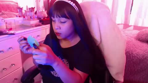 Amber  online show from March 7, 11:07 am