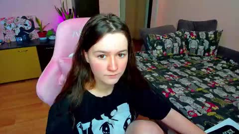 Eileen online show from November 15, 12:28 pm