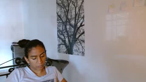 amelia  online show from April 17, 3:25 pm