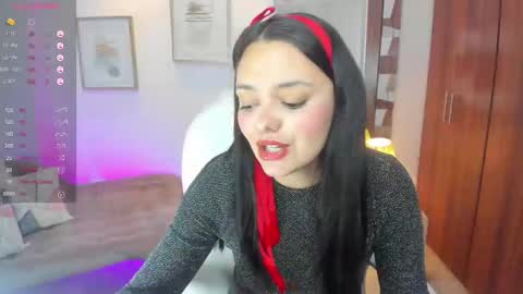 Snapshot of amelia_cheerry chatting on March 1, 11:39 am amelia online show from March 1, 11:39 am