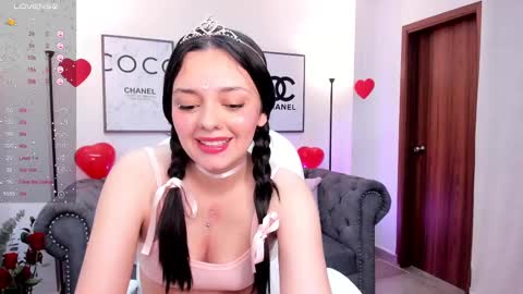 Snapshot of amelia_cheerry chatting on February 14, 11:31 am amelia online show from February 14, 11:31 am
