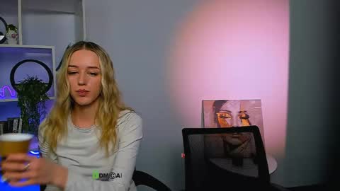 amelia lovely1 online show from March 20, 1:16 pm