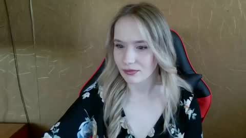 Amelia  online show from June 23, 8:34 am