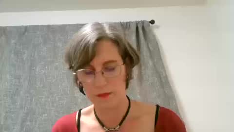 Snapshot of ameliaishka chatting on October 11, 2:49 am Ameliaishka online show from October 11, 2:49 am