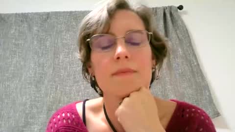 Snapshot of ameliaishka chatting on September 30, 4:07 am Ameliaishka online show from September 30, 4:07 am