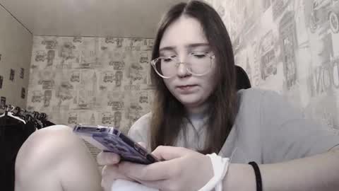 Snapshot of ameliakamishiro chatting on February 3, 4:52 pm Amelia online show from February 3, 4:52 pm