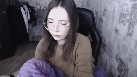 Snapshot of ameliakamishiro chatting on February 15, 12:11 pm Amelia online show from February 15, 12:11 pm