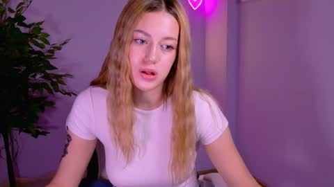 Amelia online show from July 28, 2:53 am