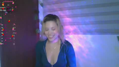 Amelia online show from January 20, 11:10 pm