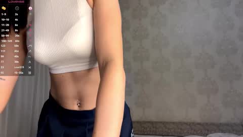 Snapshot of ameliasweetygirl chatting on October 17, 5:27 pm ameliasweetygirl online show from October 17, 5:27 pm