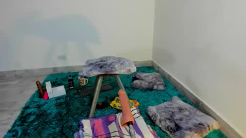 AMELIE online show from November 2, 10:40 am