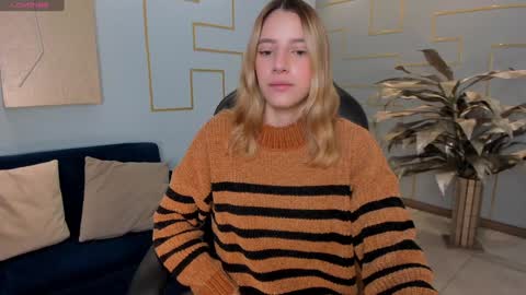 Amelie Graham online show from December 27, 11:06 am