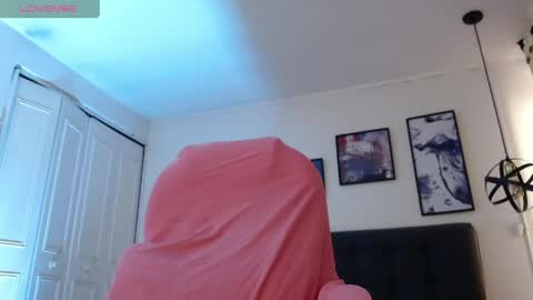 Amelie  online show from April 20, 6:11 pm