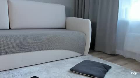 Snapshot of amelinalove chatting on September 14, 2:09 am Amelina Love online show from September 14, 2:09 am