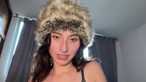 Voraginem online show from February 3, 9:07 pm