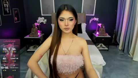 Claire online show from June 23, 8:34 am
