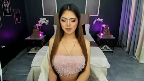 Claire online show from June 17, 3:19 am