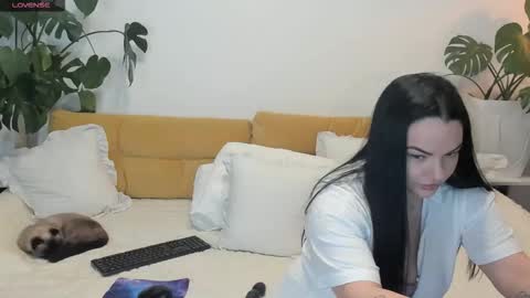 amie_hill online show from February 17, 8:02 am