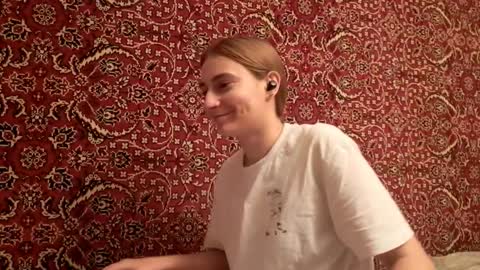 Snapshot of amiefetty chatting on September 19, 7:02 pm Iveta online show from September 19, 7:02 pm