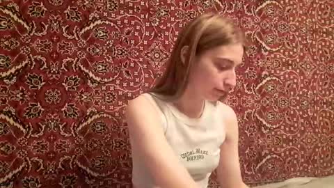 Snapshot of amiefetty chatting on September 21, 7:23 pm Iveta online show from September 21, 7:23 pm