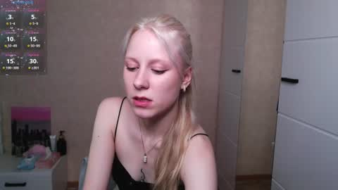 MY NAME IS AMILI WELCOME TO MY ROOM online show from July 1, 1:54 pm