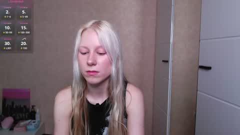  MY NAME IS AMILI WELCOME TO MY ROOM online show from July 8, 8:16 am