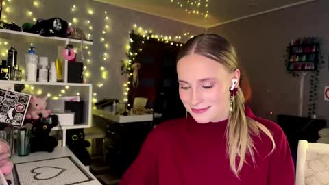 Amily online show from March 21, 2:44 pm