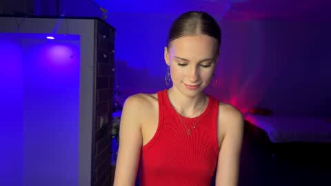 Amily online show from July 8, 6:21 pm