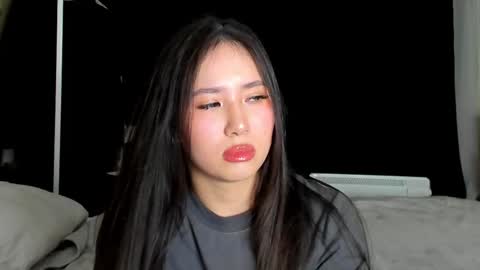 Amina online show from February 9, 2:18 pm