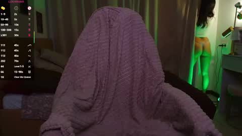 Camilla online show from March 15, 1:18 am