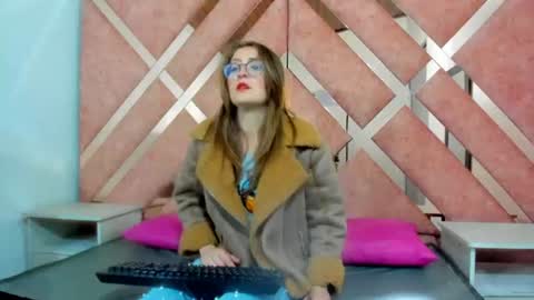 amira xx2 online show from August 9, 8:23 pm