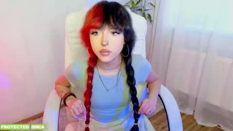    online show from February 22, 1:01 pm