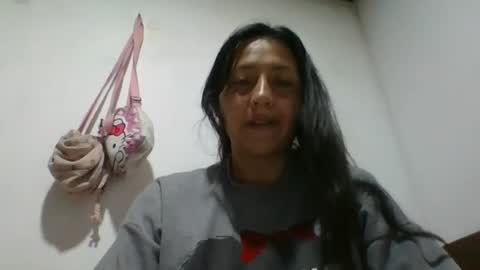 ammberrkiss online show from April 12, 3:09 am