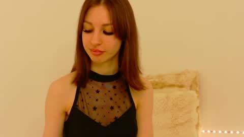 ammellia_x online show from July 28, 5:27 am