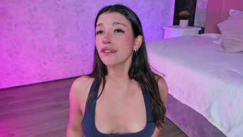 Amy online show from April 13, 11:49 pm