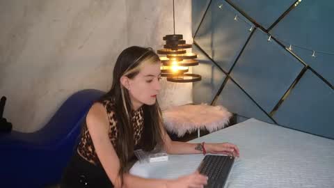 ammy durand online show from June 7, 7:21 pm