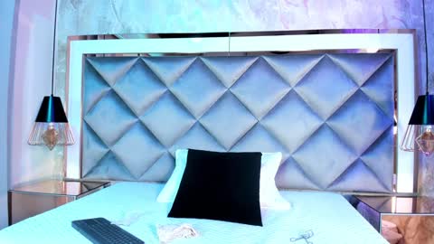 Snapshot of ammy_durand chatting on January 20, 7:04 pm ammy durand online show from January 20, 7:04 pm