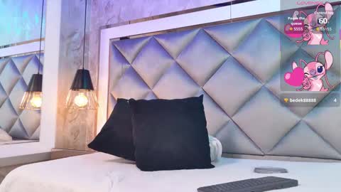 Snapshot of ammy_durand chatting on September 10, 7:36 pm ammy durand online show from September 10, 7:36 pm