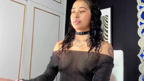 Snapshot of ammy_nova chatting on September 15, 8:05 pm Ammy Nova online show from September 15, 8:05 pm
