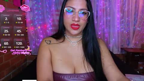 Ammy Stones online show from January 8, 11:25 am