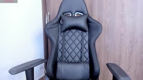 ammy online show from December 5, 5:25 pm