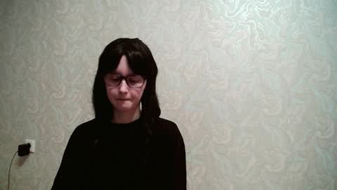 Amomira honeyx online show from November 29, 9:46 am