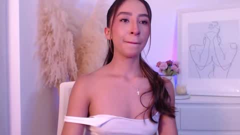 Sophi online show from February 28, 6:46 am