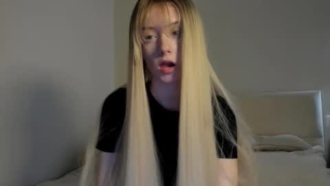 amy1_1 online show from October 12, 7:38 pm