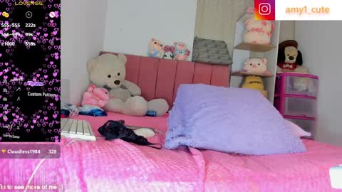 Snapshot of amy1cute chatting on December 19, 1:28 am Amy online show from December 19, 1:28 am