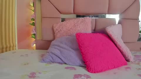 amy__rose__ online show from May 27, 3:03 am