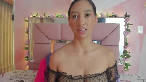 amy__rose__ online show from May 22, 3:04 am