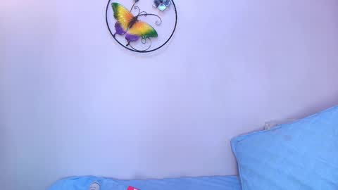 amy__wats0n online show from December 22, 7:06 pm